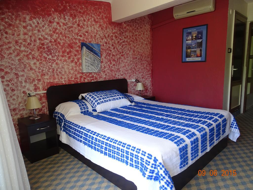 Hotel Villa Berk Фетие Екстериор снимка